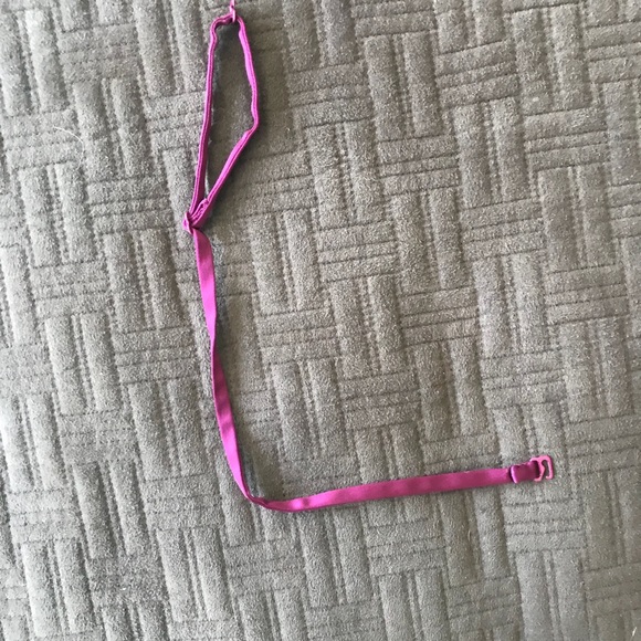 DKNY strapless magenta pink satin top size 6 fitted corset like - boning detail - Picture 5 of 5